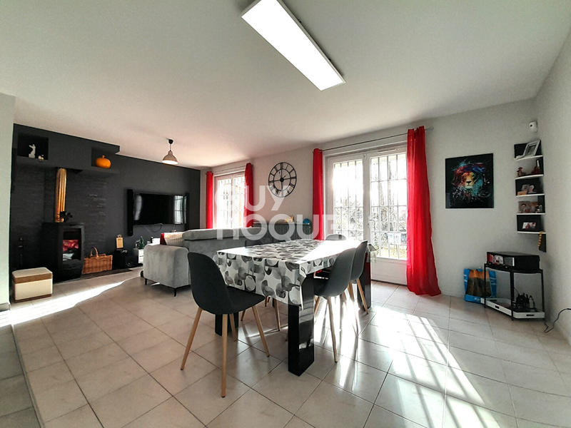 Maison - 84 m² - 3 pièces