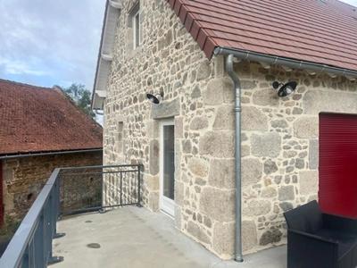 Maison - 240 m² - 4 pièces