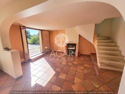 Maison - 139 m² - 5 pièces