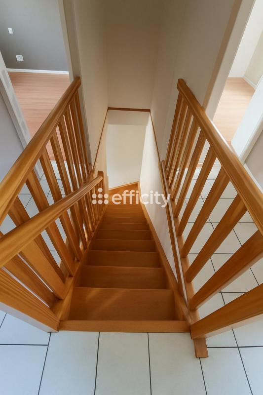 Pavillon - 138 m² - 7 pièces