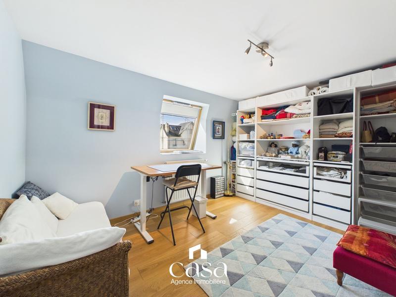 Maison - 160 m² - 8 pièces