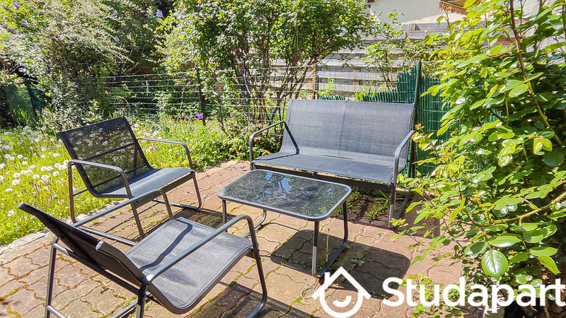 Chambre - 10 m² - 1 pièce