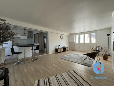 Maison - 149 m² - 5 pièces