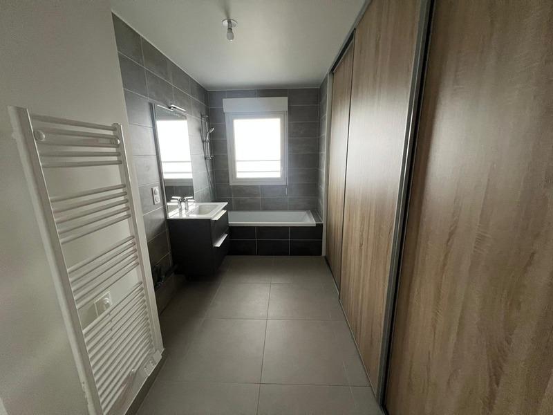 Appartement - 106 m² - 4 pièces