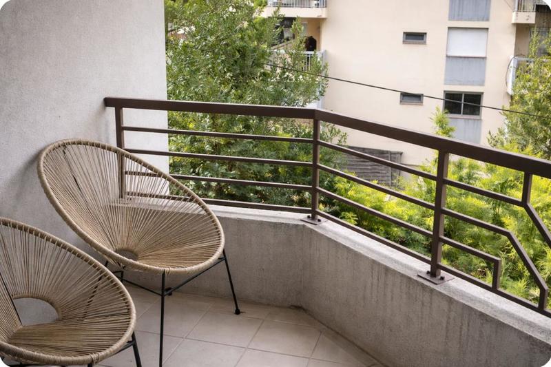 Studio - 25 m² - 1 pièce