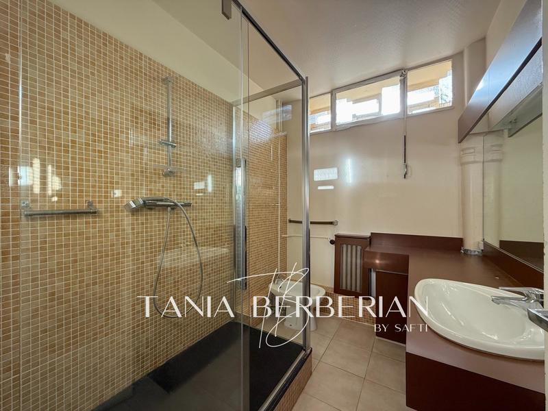 Appartement - 92 m² - 4 pièces