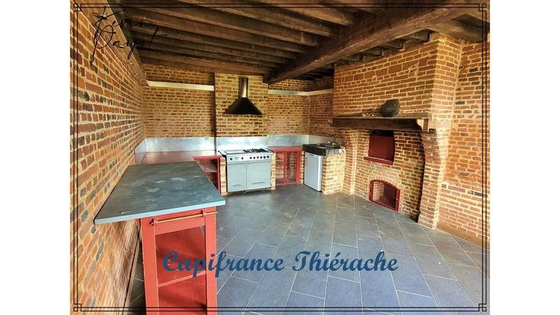 Maison - 347 m² - 18 pièces