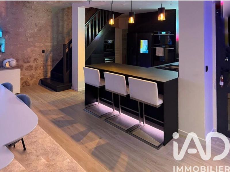 Maison - 156 m² - 7 pièces