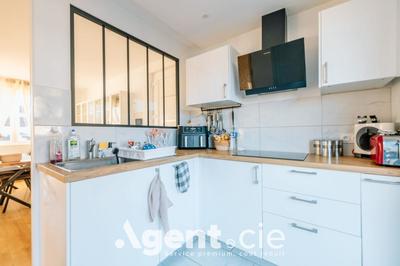 Maison - 81 m² - 5 pièces