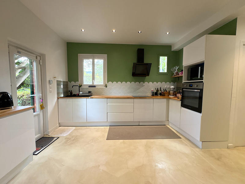 Maison - 97 m² - 4 pièces