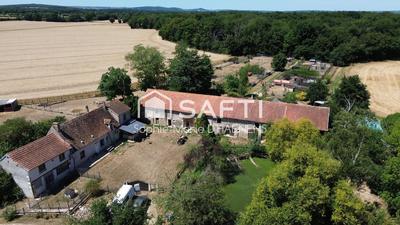 Ferme - 548 m² - 10 pièces