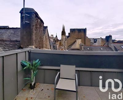 Appartement - 104 m² - 5 pièces