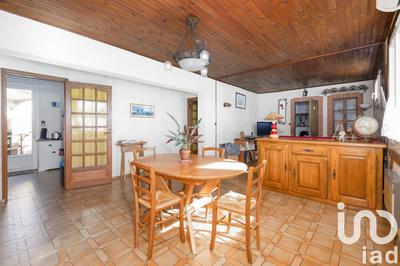 Maison - 170 m² - 6 pièces