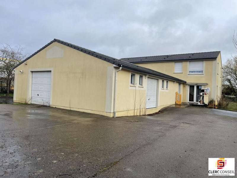 Local d'activités - 380 m²