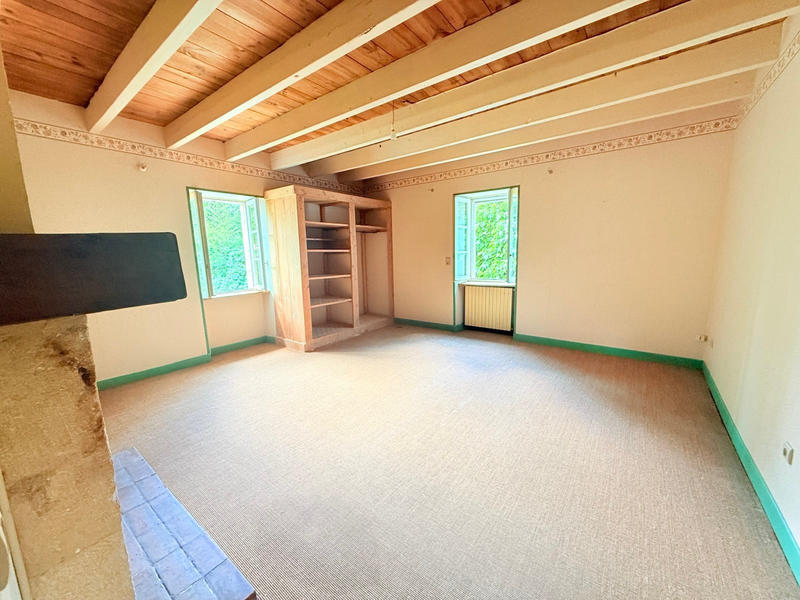 Maison - 280 m² - 12 pièces