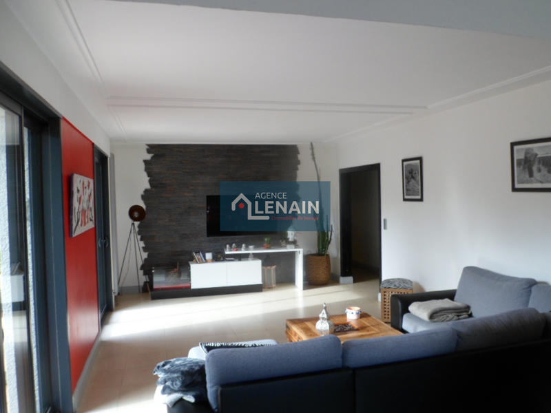 Maison - 194 m² - 8 pièces