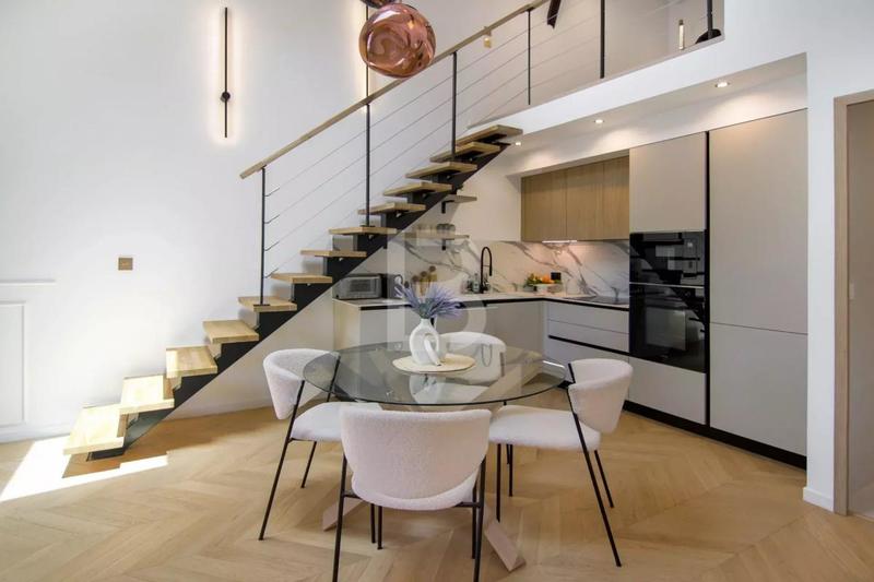 Loft - 58 m² - 3 pièces