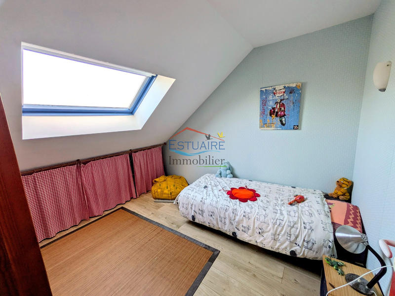 Maison - 184 m² - 7 pièces