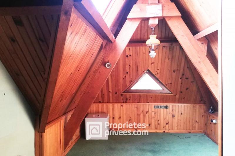 Maison - 252 m² - 8 pièces