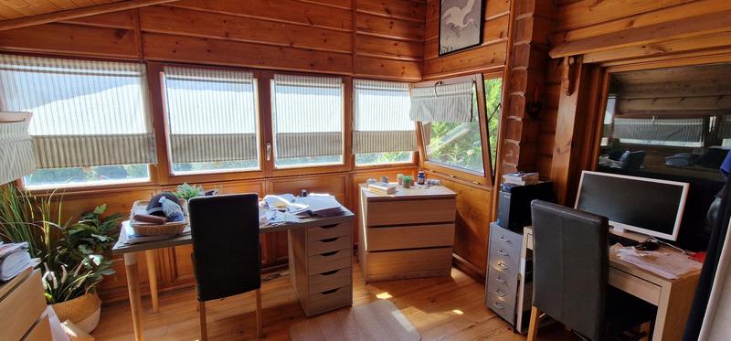 Maison de bois - 214 m² - 9 pièces