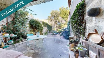 Maison - 104 m² - 4 pièces