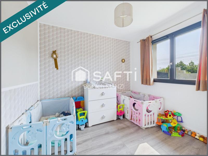 Maison - 94 m² - 4 pièces