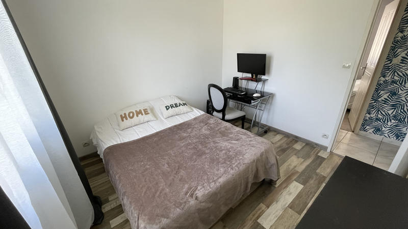 Villa - 151 m² - 9 pièces