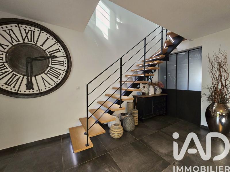 Maison de maîtres - 196 m² - 7 pièces