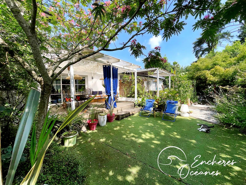 Maison - 161 m² - 4 pièces