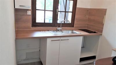 Studio - 26 m² - 1 pièce