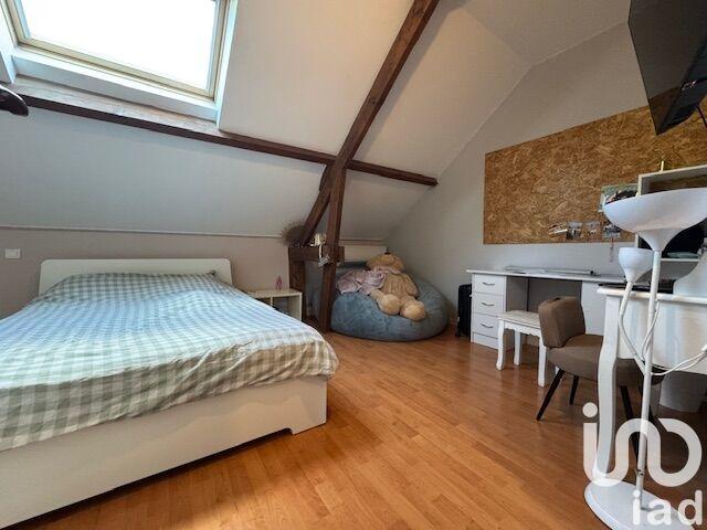 Maison - 280 m² - 11 pièces