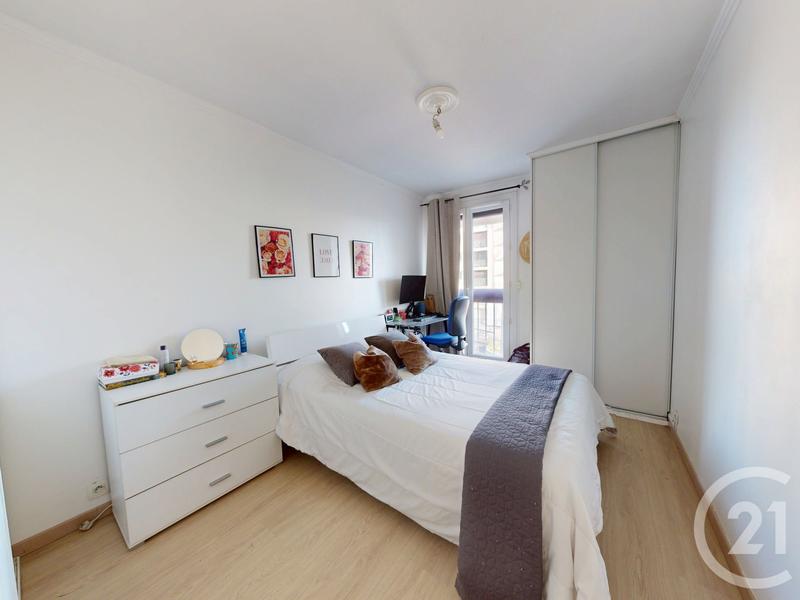 Appartement - 76 m² - 4 pièces