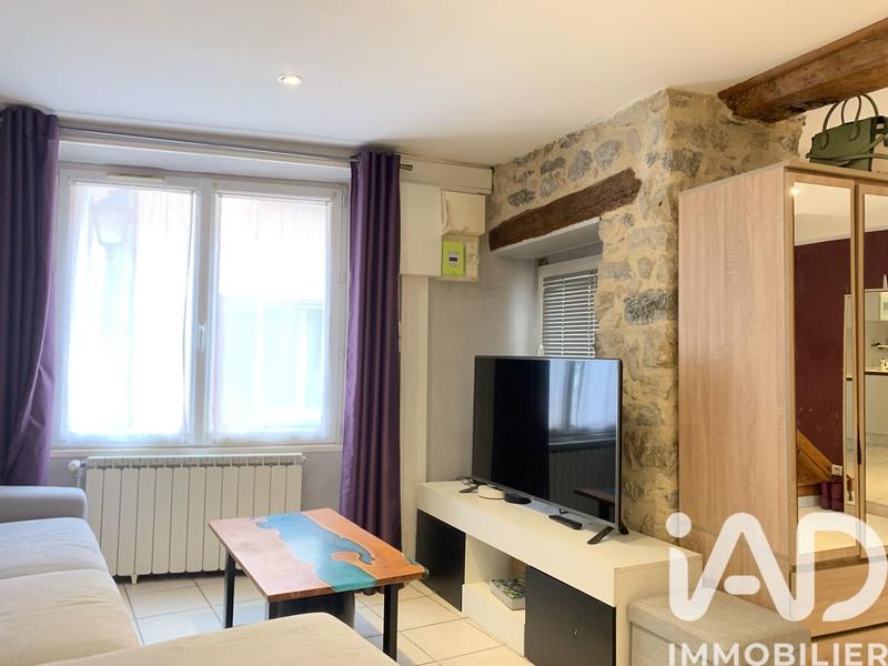 Maison de village - 94 m² - 5 pièces