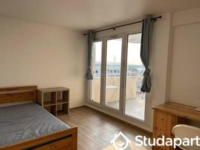 Chambre - 11 m² - 1 pièce