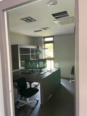 Local d'activité / Entrepôt - 935 m²