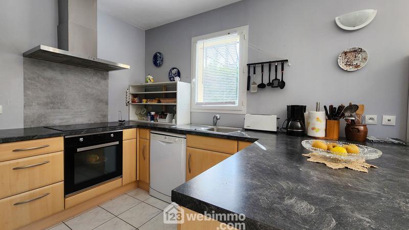 Maison - 110 m² - 6 pièces