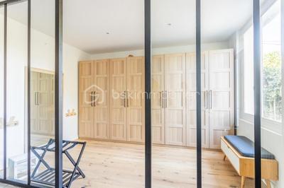 Maison de ville - 260 m² - 8 pièces