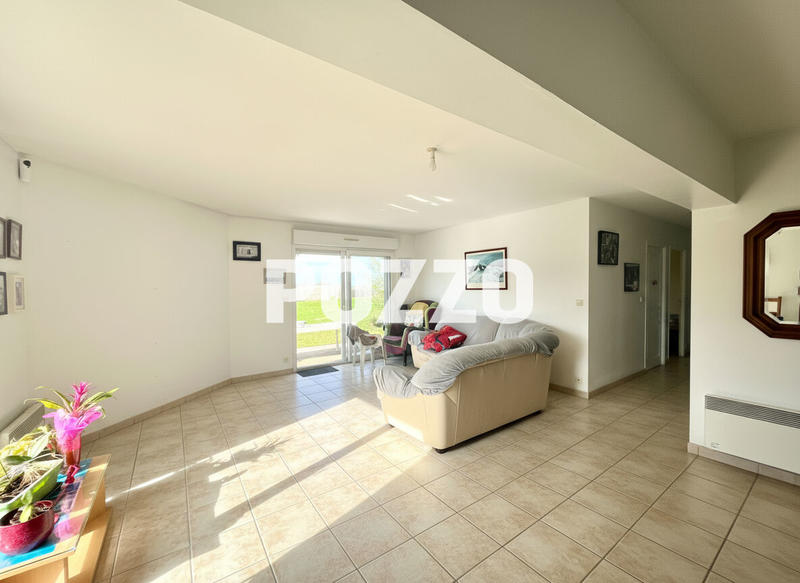 Maison - 92 m² - 4 pièces