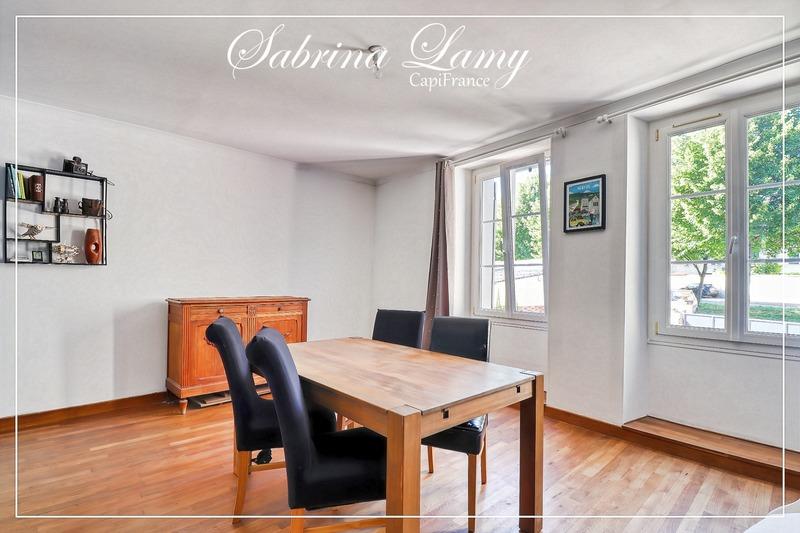 Appartement - 140 m² - 5 pièces