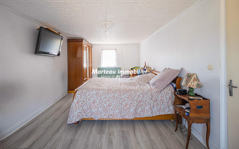 Maison - 185 m² - 8 pièces