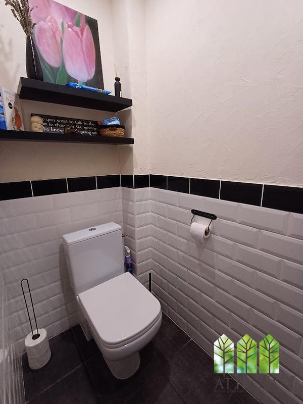 Maison - 180 m² - 5 pièces