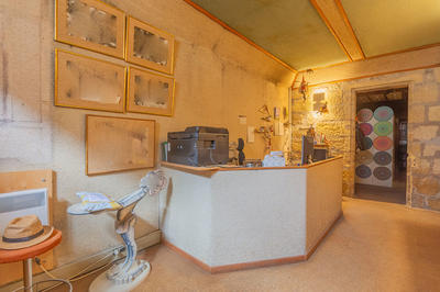 Maison - 210 m² - 8 pièces