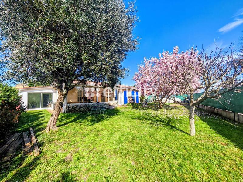 Maison - 140 m² - 6 pièces