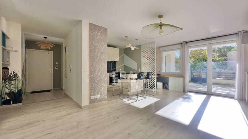 Appartement - 85 m² - 4 pièces