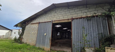 Maison - 373 m² - 1 pièce