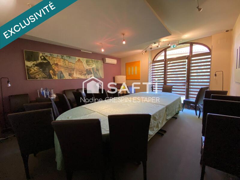 Local commercial - 284 m²