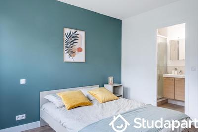 Chambre - 12 m² - 1 pièce