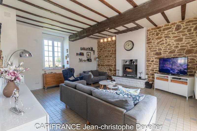 Propriété - 187 m² - 8 pièces