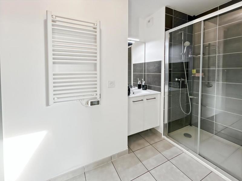 Appartement - 85 m² - 4 pièces