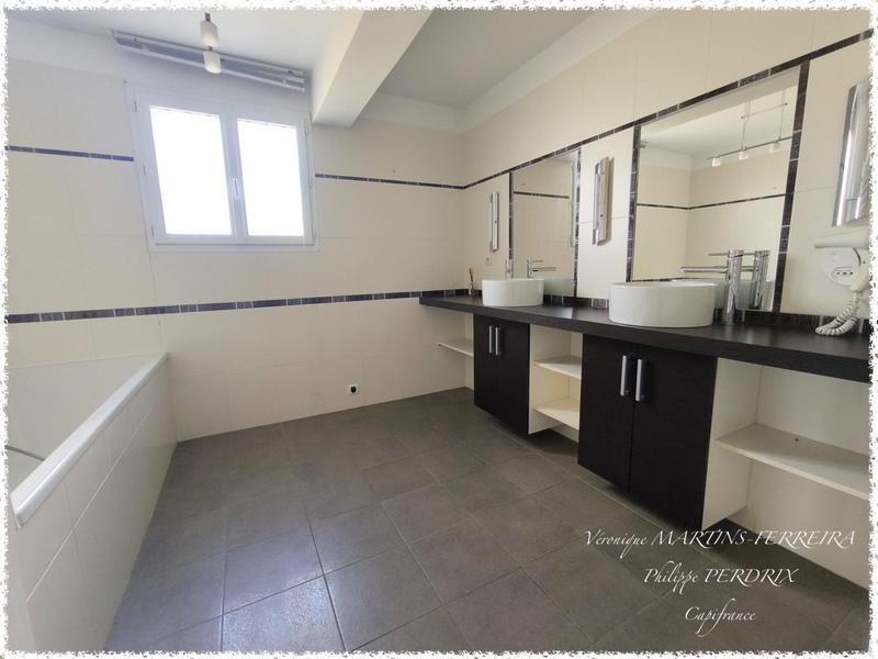 Villa - 138 m² - 5 pièces